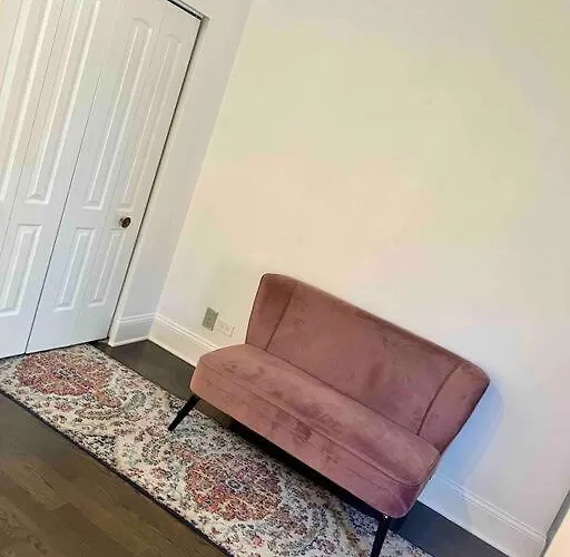Lakefront Rooftop Parking Villa *